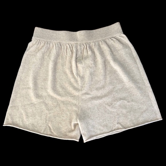 J. Crew 100% Cashmere Relaxed Pull On Shorts Size L Beige/Ten Super Soft New - Picture 2 of 4